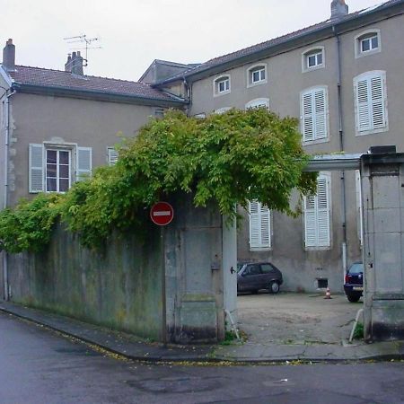 Appartement Historique Au Centre De Toul, Proche Cathedrale, Tous Services Inclus - Fr-1-584-74 Kültér fotó